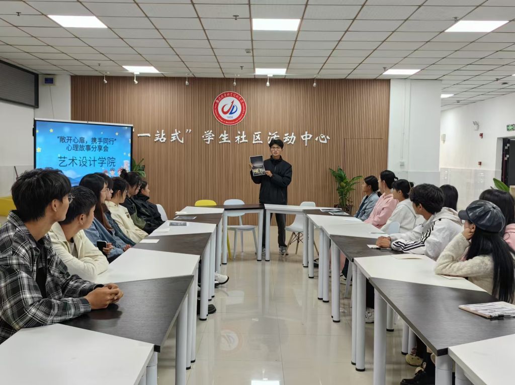 图1.jpg